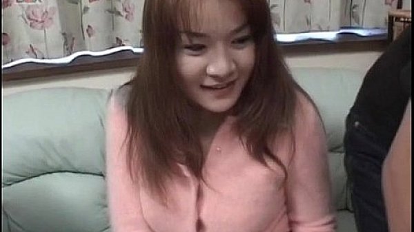 Mako Kamizaki gets sex toys in asshole 