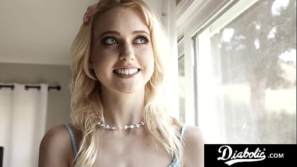 Chloe cherry enjoys a hot double penetration threesome