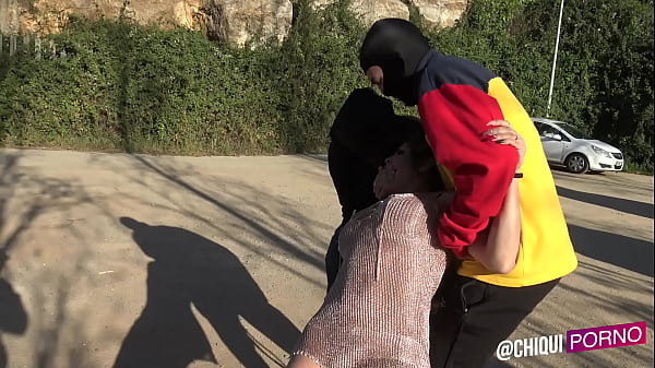 Play MP4 - Transexual es secuestrada y follada en el bosque TRAILER