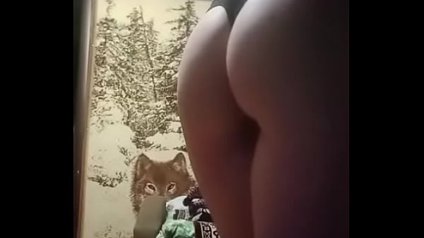 Бывшая - шлюха позирует на камеру Измена мужу