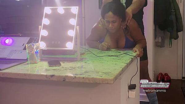 Shy neighbor bella came wanting hard cock 