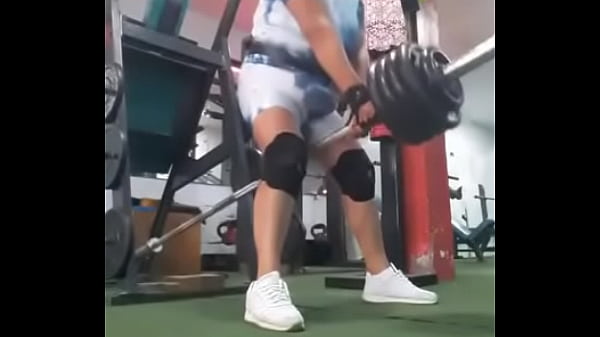 Mi t&iacute;a  se arrecha 