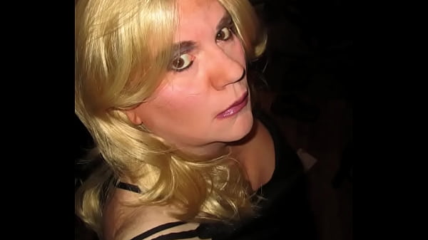 Play MP4 - Fiona Fortune picture slideshow CD Sissy Transvestite Travesti