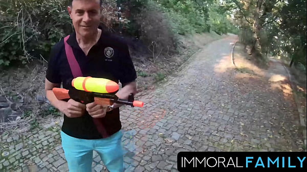 Easter spray trick leads to alexis' pussy dan & johnny's prank 