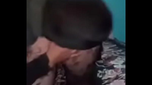 Mi Amante Me Toca El Culo Frente A La C&aacute;mara thumbnail
