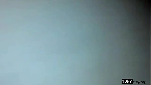 Es la primera vez que alguien me dice que le gusta por el culo y no quiere que se la saque porque le duele esta si es una puta por gusto y no mamadas