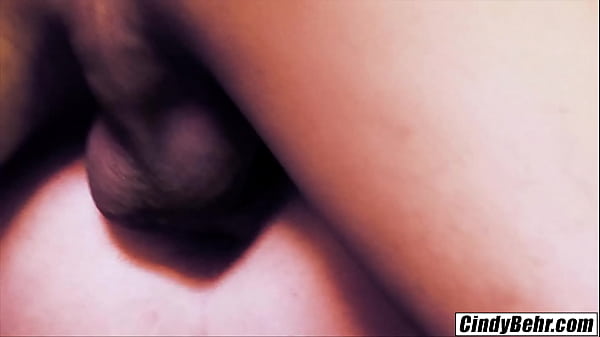 Horny milf Cindy Behr entertains rich guy pokergame swallowsload