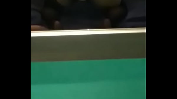 Play MP4 - putita en el tel&oacute;