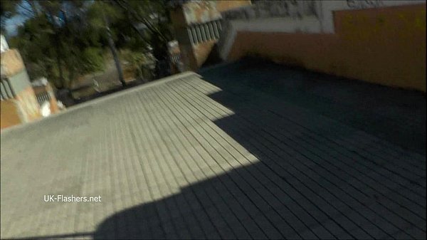 Play MP4 - Milas wild public flashing and amateur latinas outdoor exhibitionism and exposur