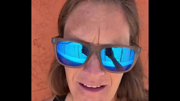 Nonton I&rsquo;m Not Promoting Anything Except Bad Decisions... thumbnail