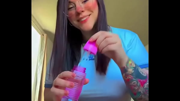 Y si vienes t&uacute; a hacerme pompas en otro lado ️ 