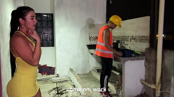 Play MP4 - Builder fucks his Colombian boss with big tits and huge ass - Silvana Lee & Milan Rodriguez