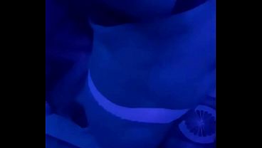 Nonton Mi Amiga Acepta Grabar , Previas Antes De La Accion thumbnail