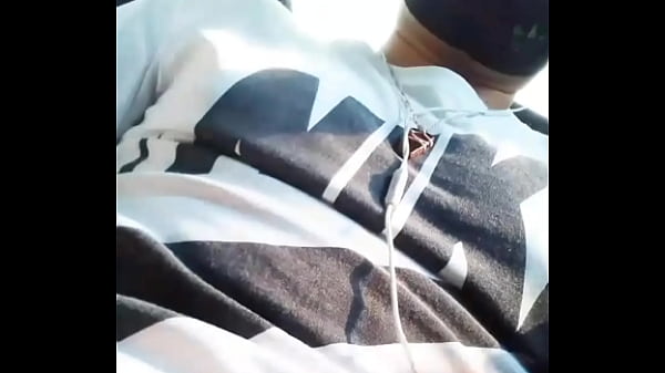 Play MP4 - Joven se masturba en el cami&oacute;n rumbo a cuatro caminos cdmx