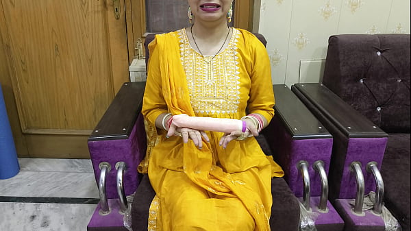 The hot lady could not control her pussy and boobs and offered her full body for the hardcore fucking