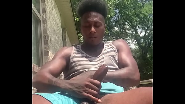 Play MP4 - LaydBac Wit Lando