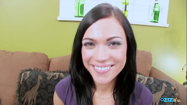 Brunette gets_fucked doggy style aftergettingcunnilingus