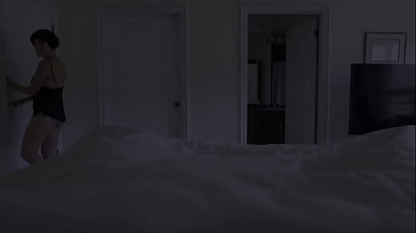 Stepmom Jessica Ryan is wet from stepsons huge hard dick