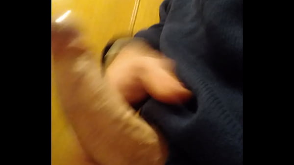 Moviendo polla libremente 