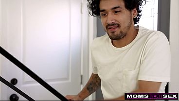 Nonton Aiden Ashley Dressed As Maid Begs Stepson, "don't Pull Out, Fill My Tight Cunt With Cum!" thumbnail