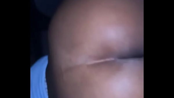 Black ass bouncing on cock booty clapp