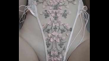 Nonton Novinha Cai Na Liberando A Bucetinha No Pelo thumbnail