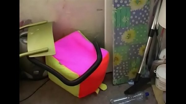 Nonton Cutie Teen Pleases Her Man With A Fellatio And A Ride thumbnail