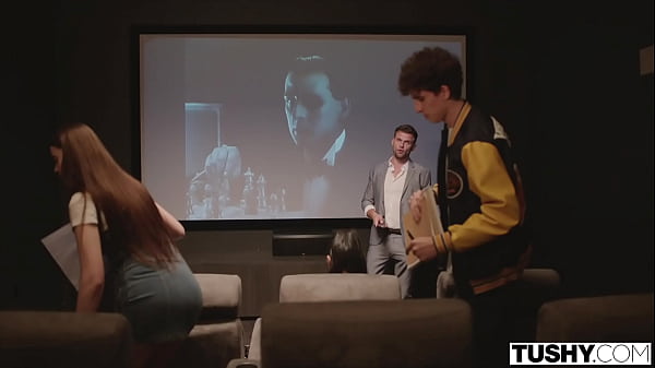 Nonton Stella Can't Stand Old Movies, But She Can't Pull Her Eyes Off Her Professor. Maybe After His Film Appreciation Lecture This Campus Bad Girl Can Show Him The Merits Of Contemporary Hardcore. thumbnail