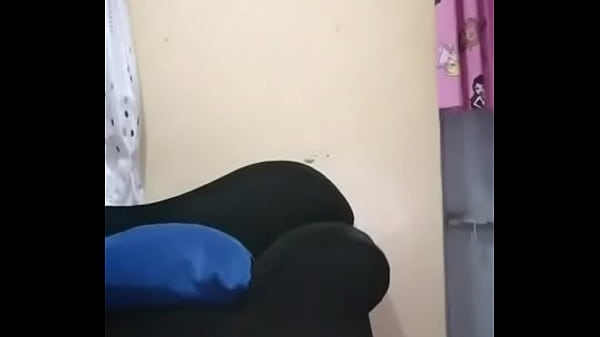 Nonton Martins Nutbusters thumbnail