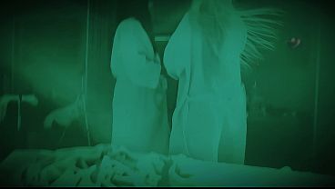 Trans Safada Chupa o Marido com Garganta Profunda e a Esposa Mama Junto a Rola da Passiva no Menage!