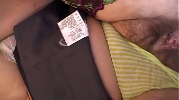 Play MP4 - Married but amateur audition for Licia who wants lots of cock