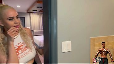 PHAT BOOTY LATINA JETLA SPICE GETS A SPECIAL BBC DICK DOWN WHILE ON A SPECIAL TRIP IN MIAMI 