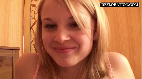 Play MP4 - Hot Russian teen Samantha Moore confirms virginity
