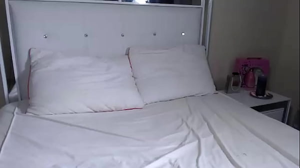 Nonton Maxine Fucks A Huge Bbc Dildo! That Pussy Got Fucking Loose! thumbnail