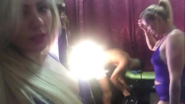 Nonton Teen thumbnail