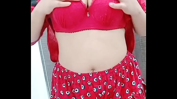 Play MP4 - House Wife Removing Shalwar Kameez For Her Boy Friend Dirty Talking Hindi Audio