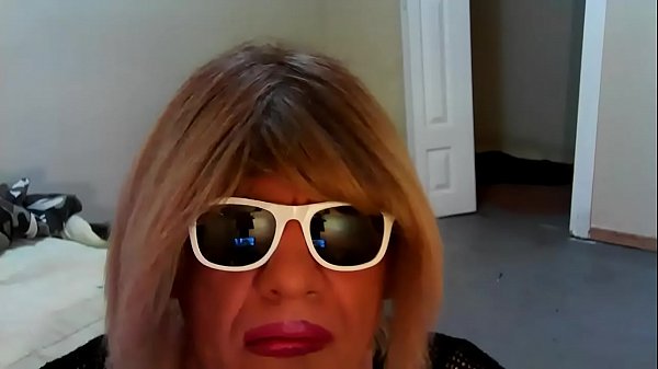 Nonton Allie Parhs thumbnail