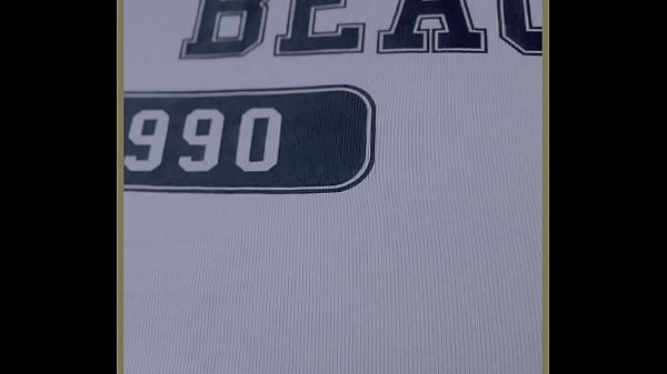 Nonton Milf Exercises Outdoors With No Bra thumbnail