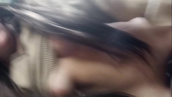 Cog&iacute; con la mejor amiga de mi hermana