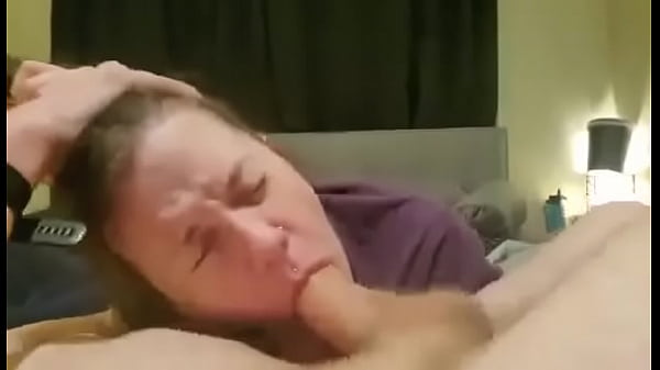 Play MP4 - Amateur MILF Cumshot