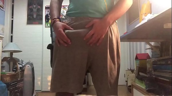 Play MP4 - Jugando con mi huevo masturbador