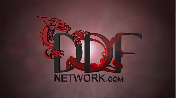 A booty lovers' welcome 