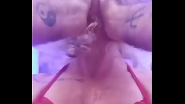 Essa &eacute; pra vc que diz que tenho cara de safada 