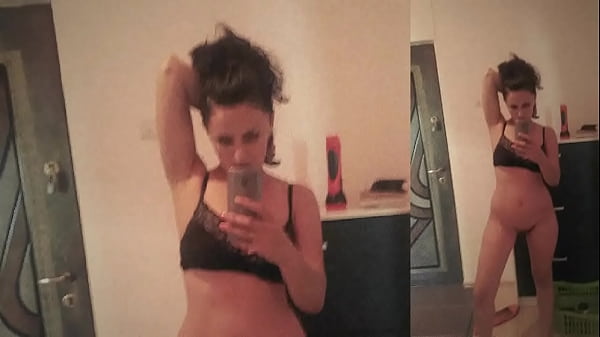 Maried woman make a photo seaion