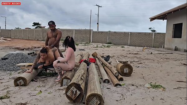 CARPINTEIRO VAI RECEBER O PAGAMENTO E_TEVE UMA SUPRESA DAS DONAS DA OBRA