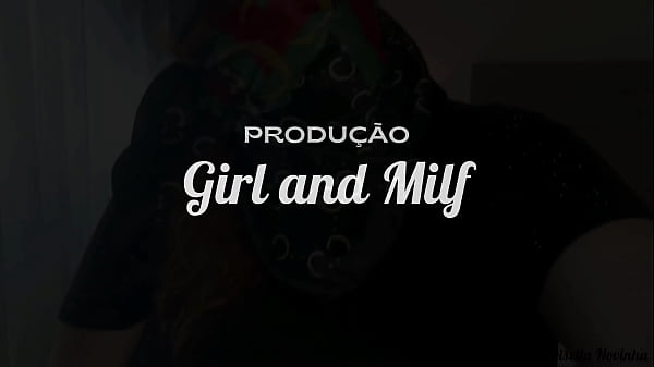 Nonton Madrasta &eacute; Pega Se Masturbando Plug No Cu. thumbnail