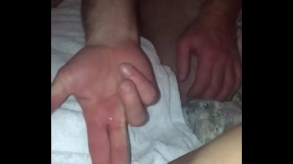 Amateur squirting_closeup