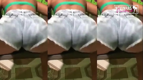Nonton Compila&ccedil;&atilde;o De Putinhas Dan&ccedil;ando Twerk Rebolando A Bunda De Shortinho Curto Mostrando A Bucetinha thumbnail
