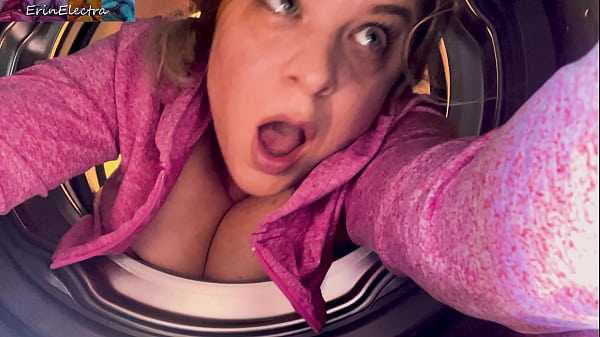 Stepmom stuckin the_washing_machine_takes itin bothholes to keep it a secret