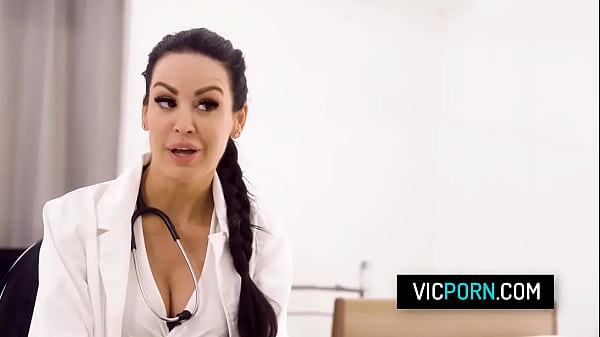 Hot milf nurse Jamie Michelle cures student s endless boner by giving him_a handjob